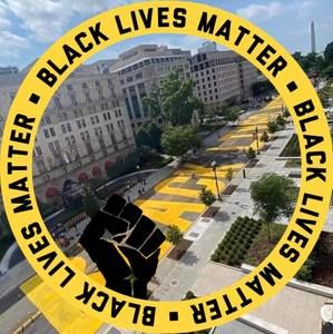 Meet your Posher, Brittnai